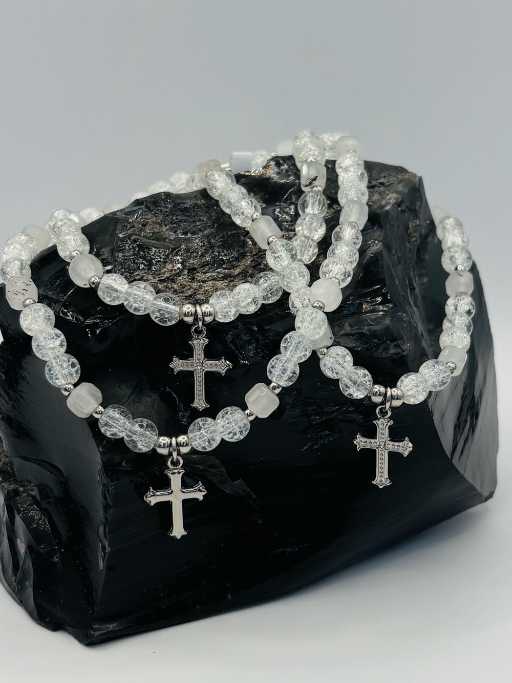 *ANKLET* S.Steel Silver Cross & White Crackle Quartz Stretchy Anklet